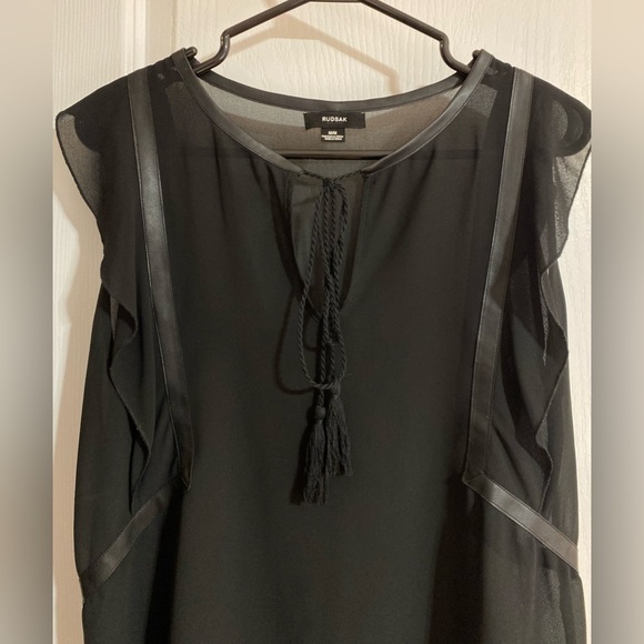 Rudsak Sheer Ruffled Sleeveless Tassel Faux Leather Black Blouse Size Medium - Picture 2 of 10